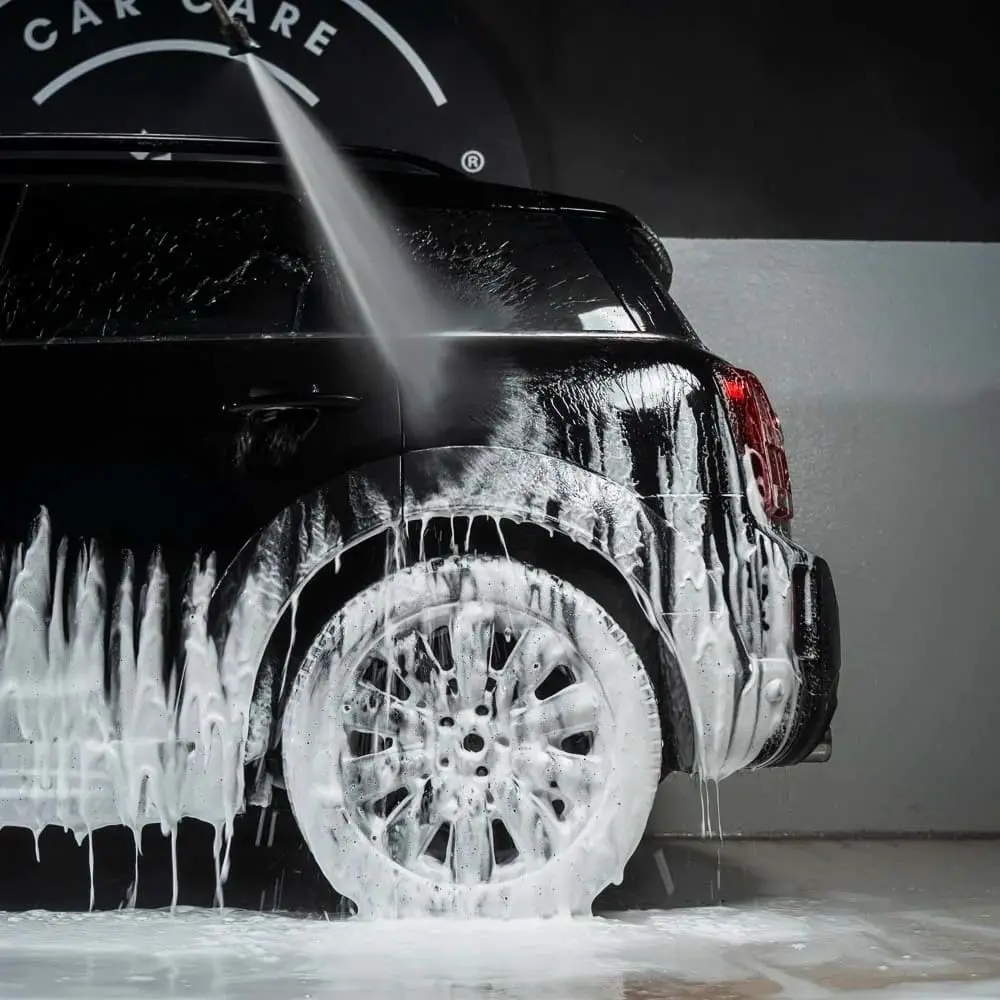 FRA-BER Neve Yoğun Köpüklü Araç Yıkama Şampuanı Cilalı Parfümlü Oto Köpüğü - 4,54 Lt - Image 5