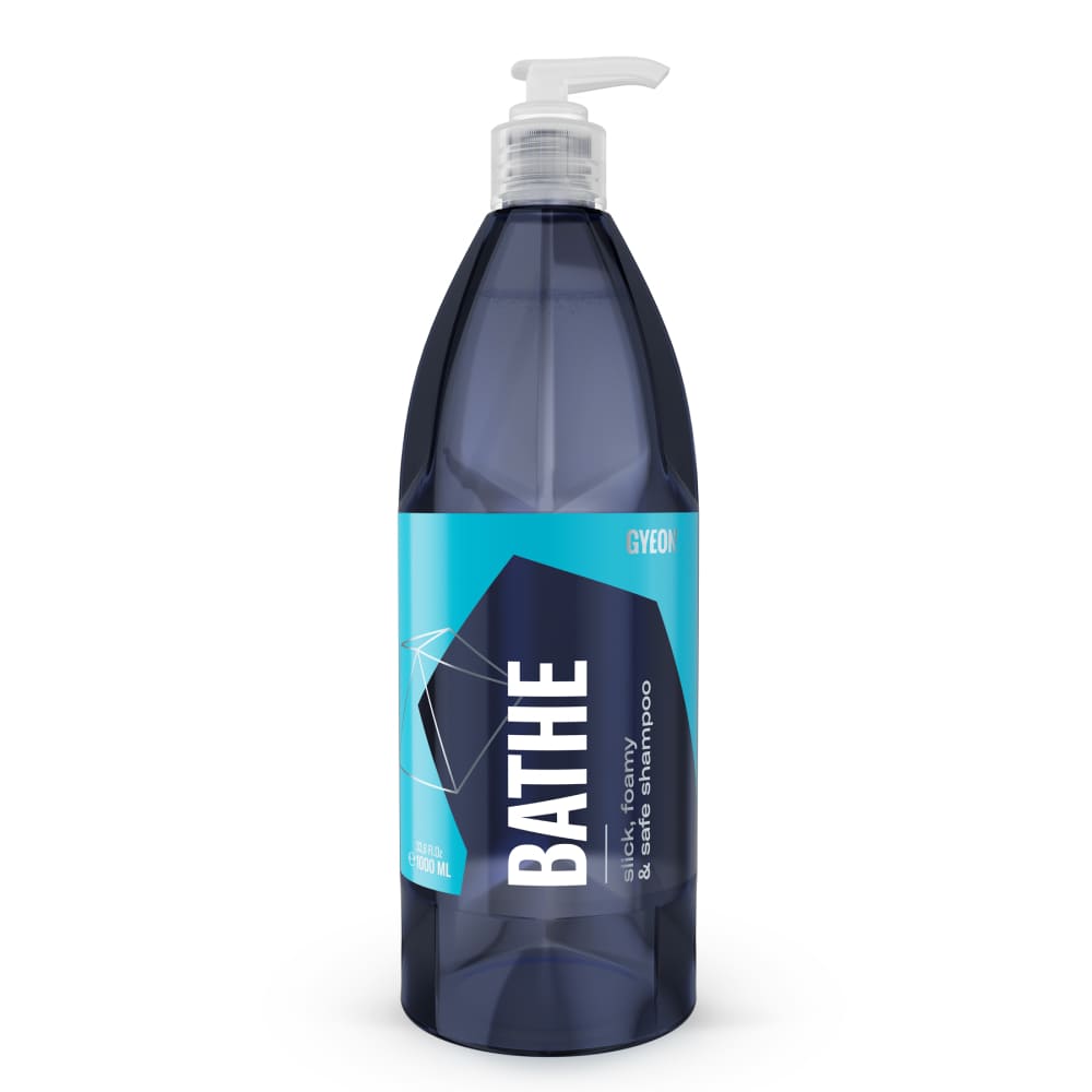 GYEON QM Bathe PH Nötr Cilalı Oto Şampuanı - 1000 ml -Yüksek Konsantre Jel Araç Yıkama Köpüğü