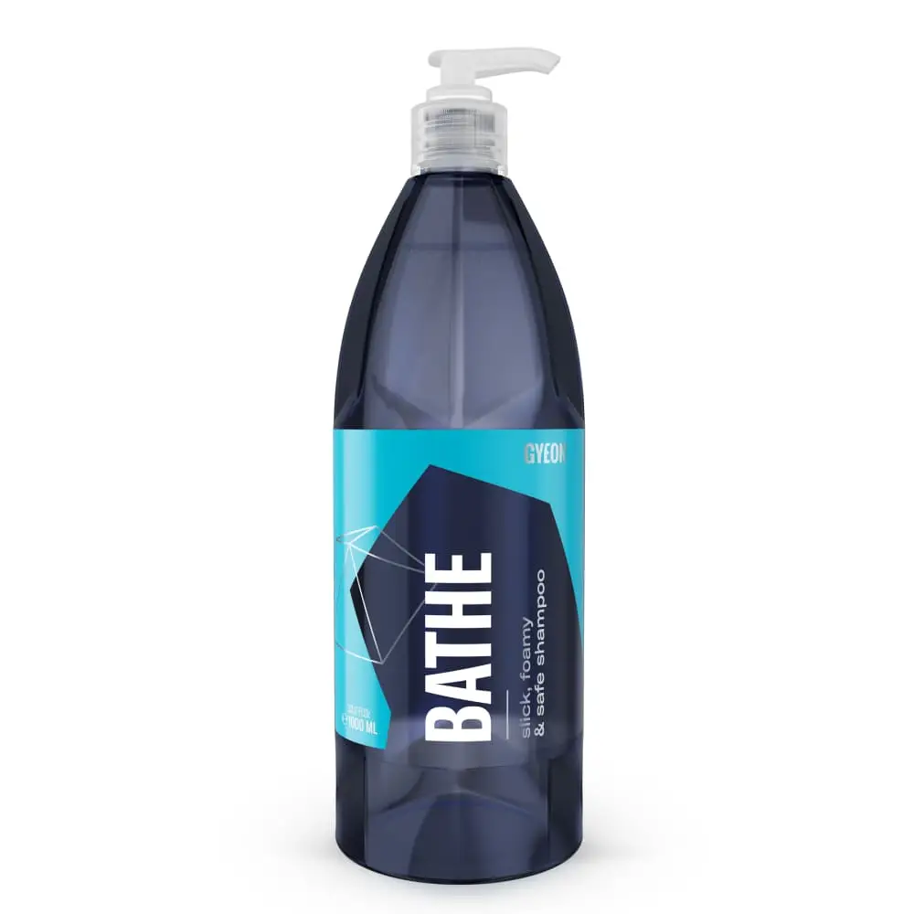 GYEON QM Bathe PH Nötr Cilalı Oto Şampuanı - 1000 ml -Yüksek Konsantre Jel Araç Yıkama Köpüğü