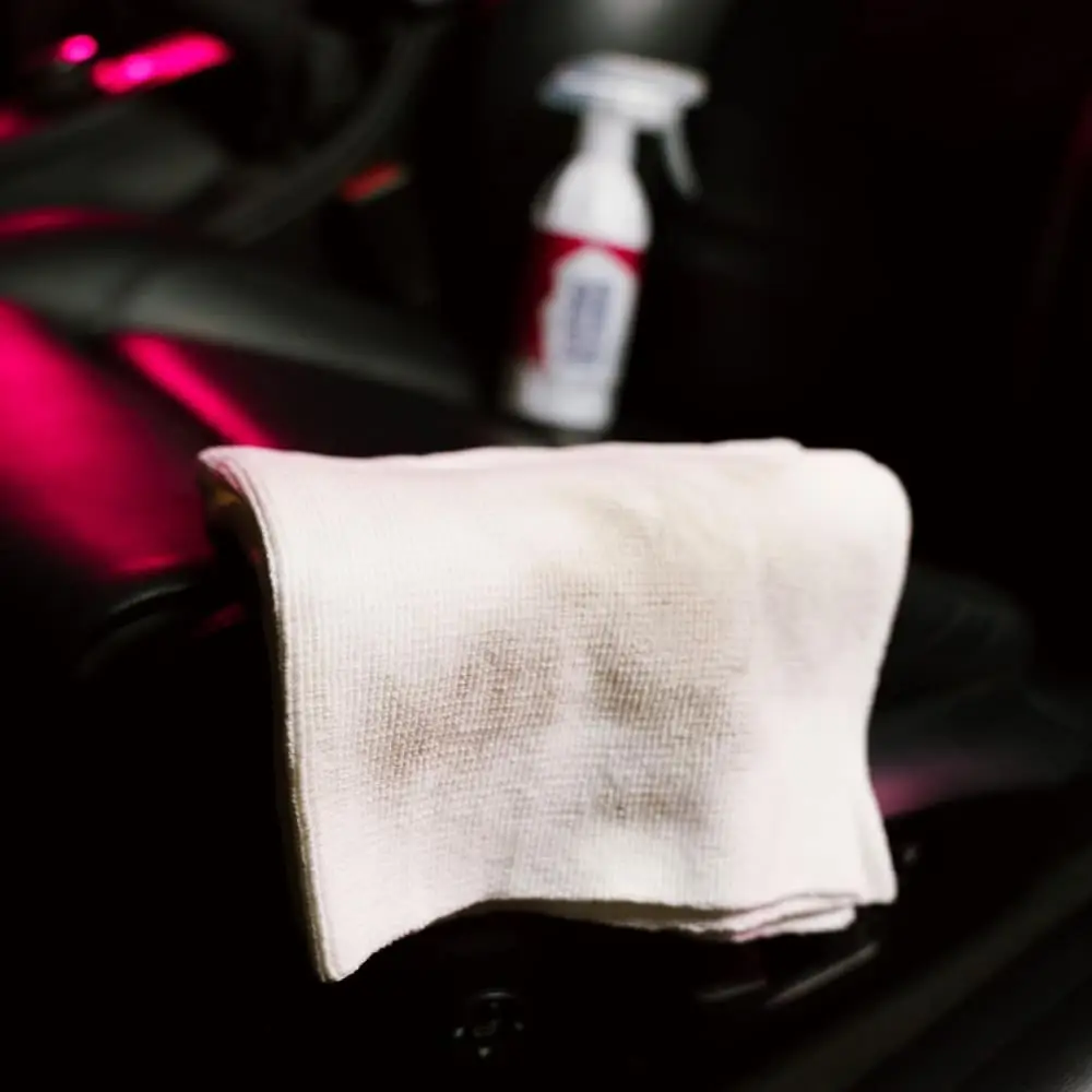 GYEON QM LeatherSet Strong Güçlü Deri Temizlik ve Bakım Seti (5 Parça) - 200 ml - Image 6