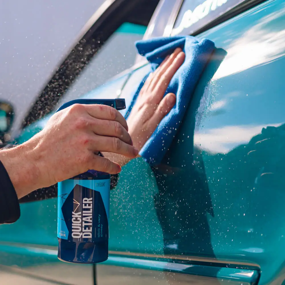 GYEON QM QuickDetailer Seramik Bazlı Parlatıcı Yüzey Detaylandırıcı - 1000 ml -Leke Giderici Cila - Image 4