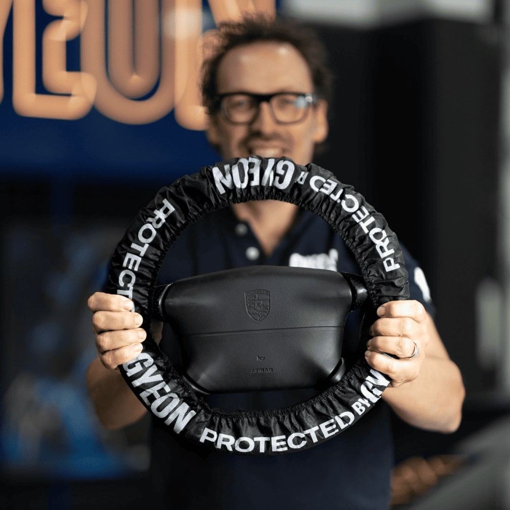 GYEON QM Steering Wheel Cover Araç Direksiyon Koruyucu Kılıf Siyah- 1 Adet - Görsel 3