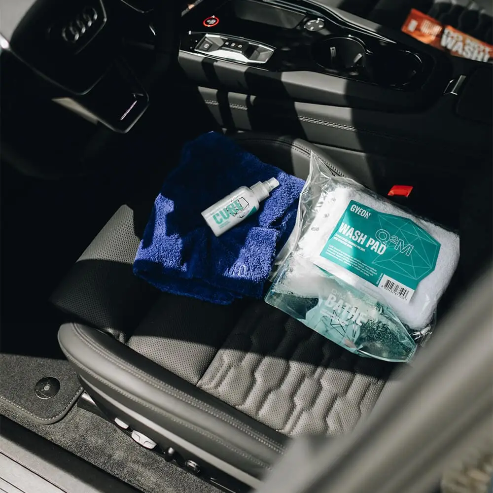 GYEON QM Wash Pad Çift Yüzlü Araç Yıkama Eldiveni - Washpad Mikrofiber Eldiven - Image 3